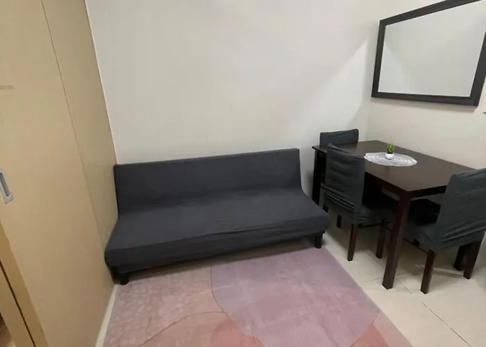 Field Residences Pool View With Balcony Near Airport Behind Sm Sucat *
